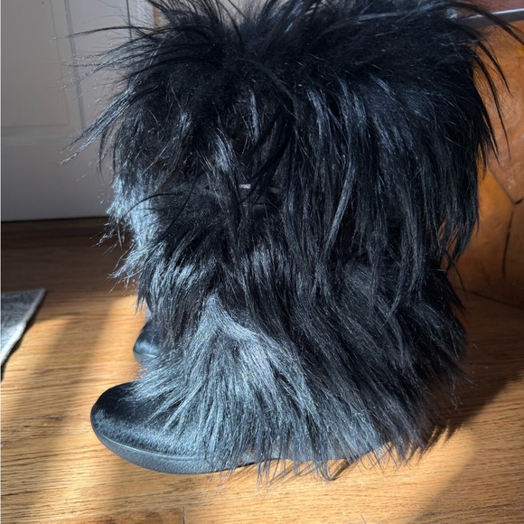 Pajar Black Faux Fur Winter Boots